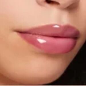 ILLUMINATI COSMETICS Liquid Lipstick new and sealed